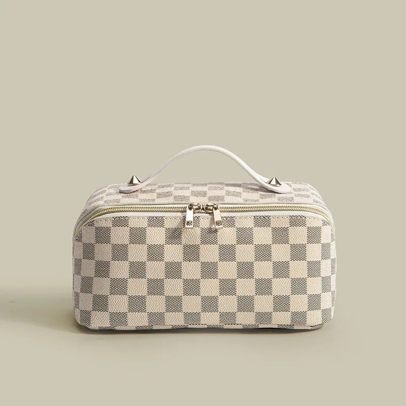 Packly - The Roomiest Makeup Bag