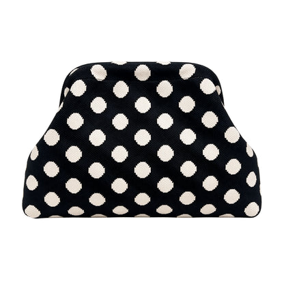 Knitty – The Snap-Shut Makeup Bag